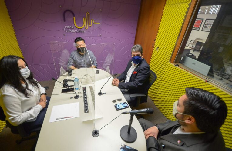 Estrena Canaco programa en Radio Universidad