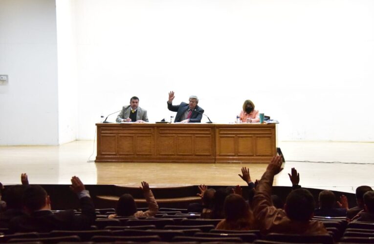 Oficial:  Dice Universidad adiós al modelo UACH DS