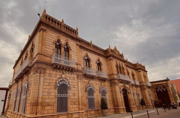 Interpretarán poetas parralenses sus obras en Palacio Alvarado